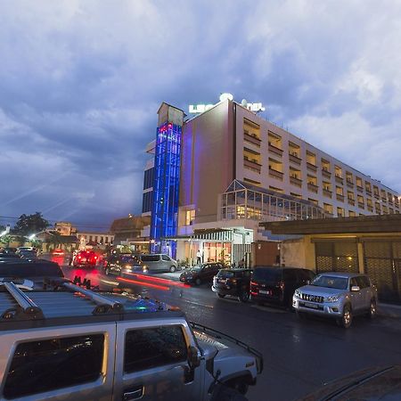 كينشاسا Leon Hotel المظهر الخارجي الصورة