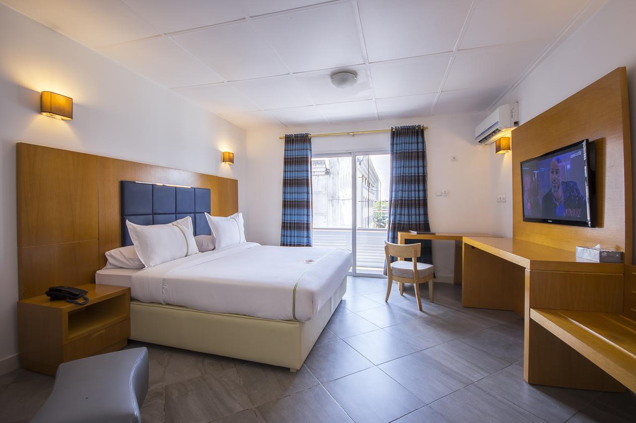 كينشاسا Leon Hotel المظهر الخارجي الصورة